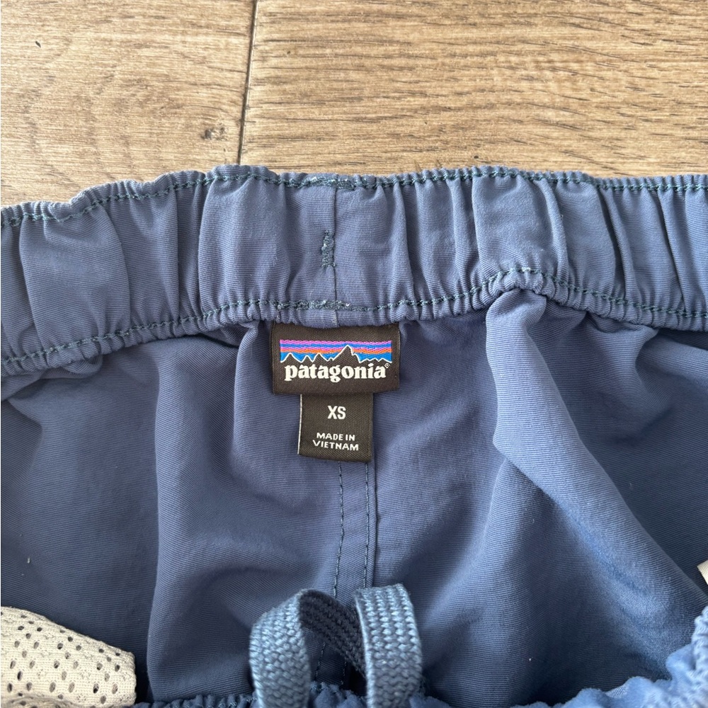 Patagonia Women’s Baggies Shorts XS Navy – Quick Dry Activewear - Picture 4 of 5